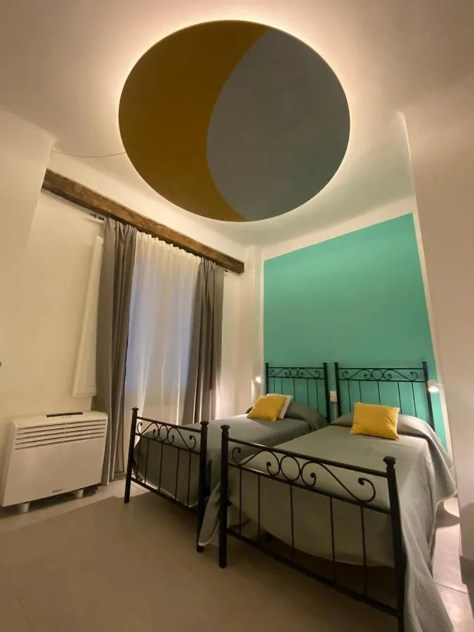 Blu Suite Pise 0*,
